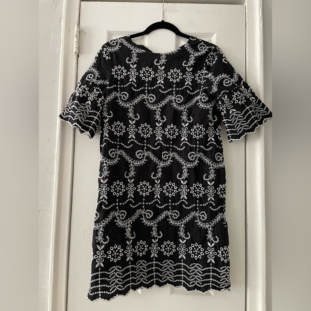 MANGO Black eyelet dress with white embroidery design